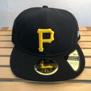 New Era Retro Crown Relaxed Heritage Fitted Cap - Pittsburgh Pirates NEW